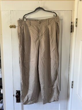 Casual Khaki Pants - Lightweight Beige Chinos